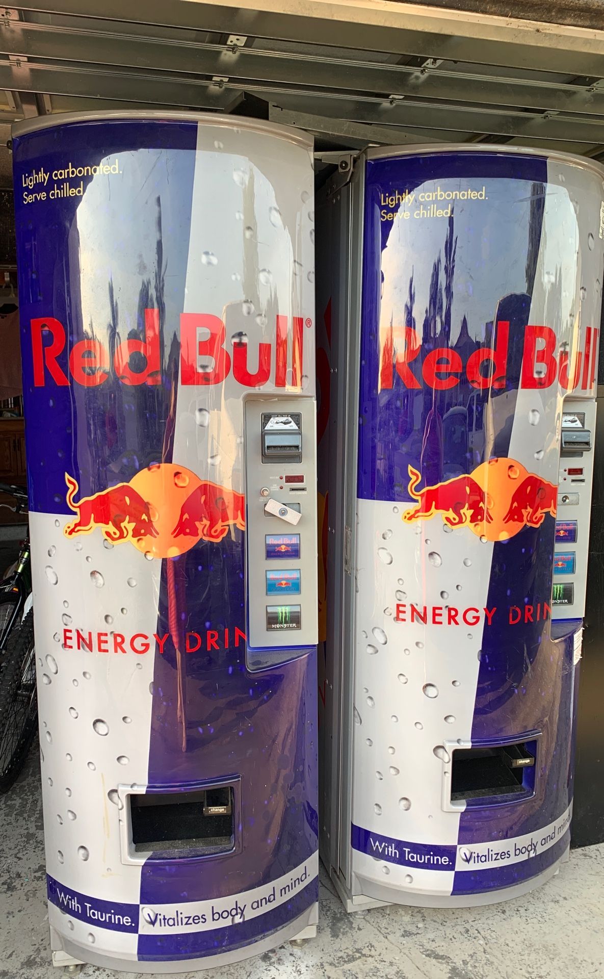 Red-bull vending machine 2