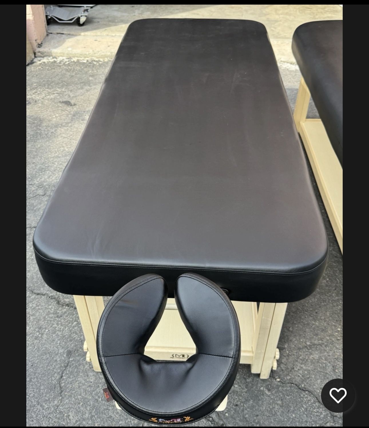 Master Massage 30" Harvey Comfort™ Stationary Salon Massage Tables - Black