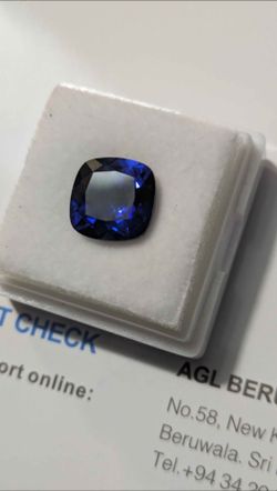 100% Genuine Lab Grown blue Sapphire 💙 cushion cut faceted precious gemstone