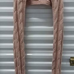 Ladies Cable Knit Pompom Scarf