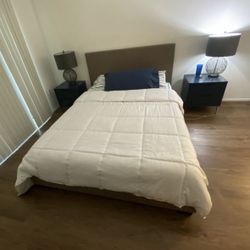 Queen Size Bedroom 