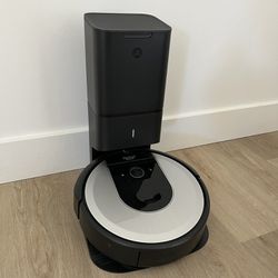 Roomba i6+ Robot Vacuum