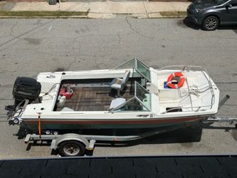 1973 GRADY WHITE  boat AND TRAILER , boat has paperwork trailer doesn’t Good condition. Runs great  changed spark plugs, new water pump this past mont