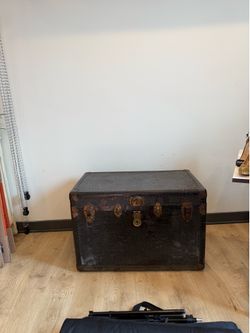 Antique Steamer Trunk with Original Floral Interior