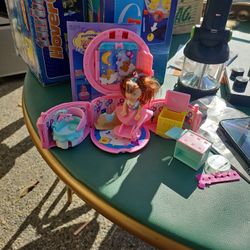 Vintage Toys, POUPONNIERE Miss Party Surprise 