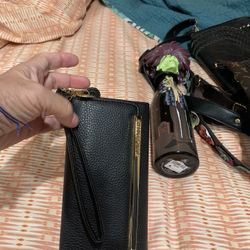 Steve Madden Wristlet 