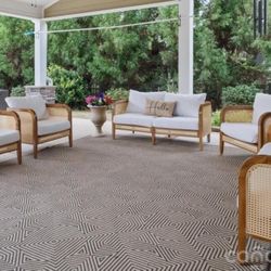 BRAND NEW Patio Furniture 