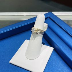 Gold Diamond Ring 