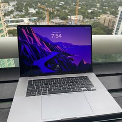Apple MacBook PRO BIG 16 Inch {64} GB RAM 1TB MONSTER 2019 Model LIGHTNING ⚡️ 