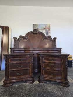 King Size Bedroom Furniture Set 