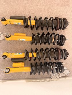 2021 Ford Bronco Badlands Bilstein Coilovers
