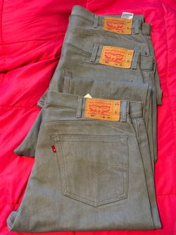 Gray men’s 501s