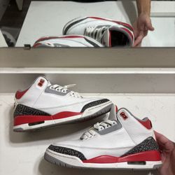 Jordan 3 Fire red Size 8