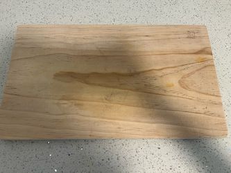 17.5" x 10.5" Wooden Cutting Board