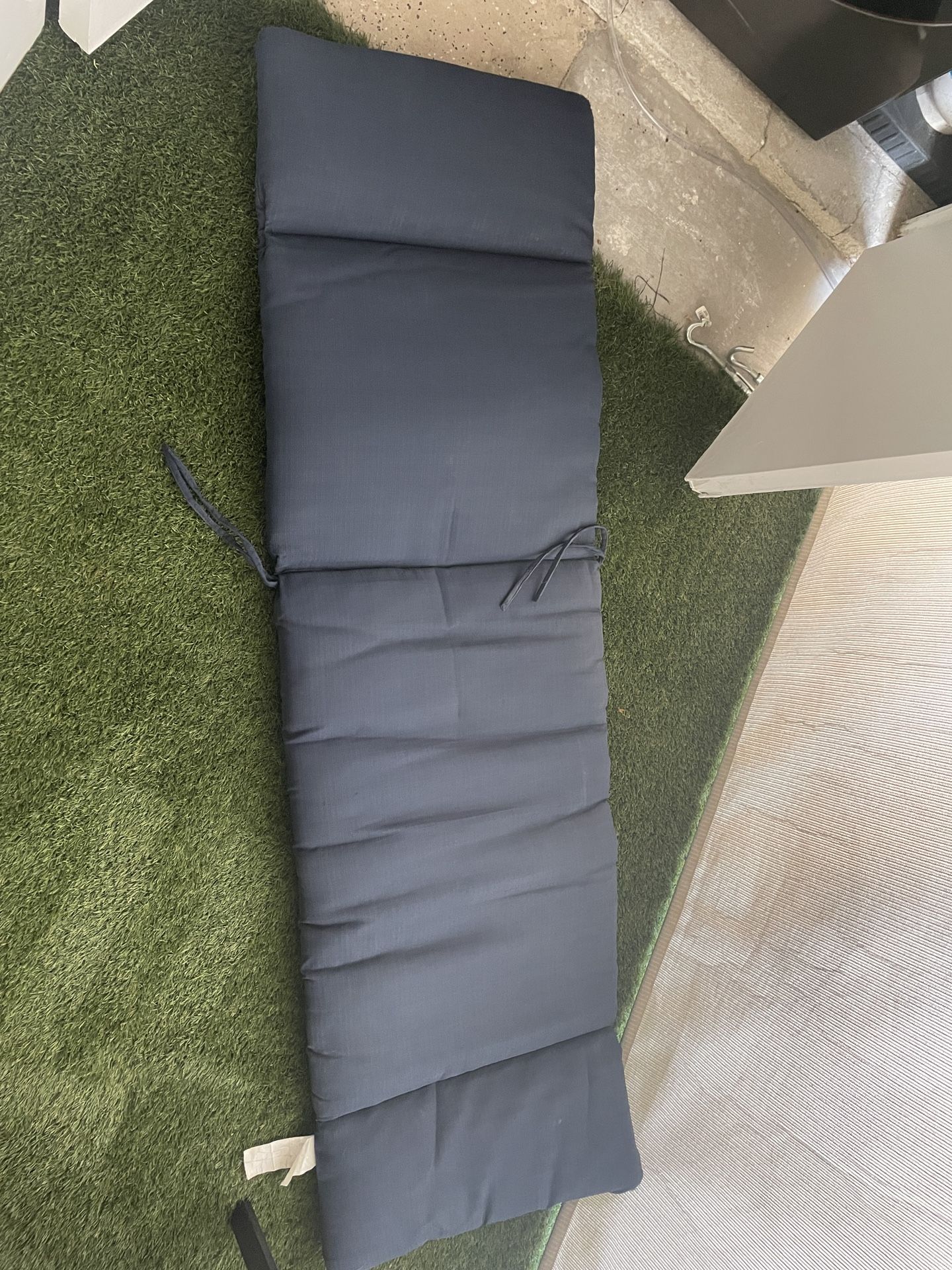 Pool Chaise Lounge Cushion
