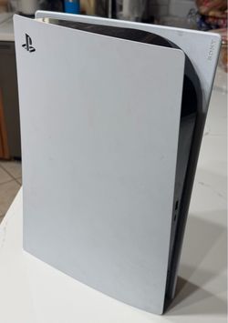 PS5 Disc version console only