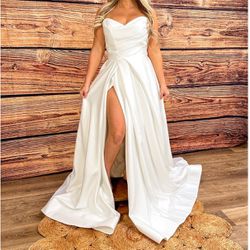 A-Line Wedding Dress W/ Leg Slit 