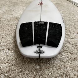 T Patterson Surfboard 5 10.5 
