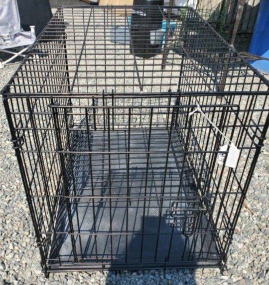 Large Dog Kennel