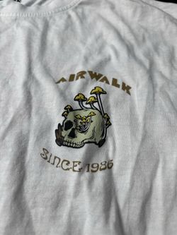 Airwalk Long Sleeve Graphic T-Shirt White Size Large