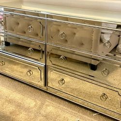 Beautiful Mirrored Dresser