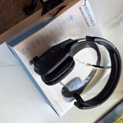 Tecknet (headphones) Noise Cancellation 