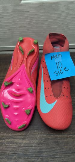 Nike Soccer Cleats Men Size 10 $40