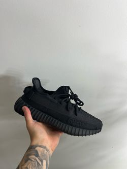 Yeezy 350 Onyx Men's Size 7