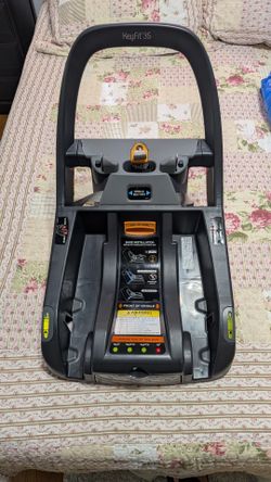 Chicco KeyFit, KeyFit 30, & KeyFit 35 Car Seat Base