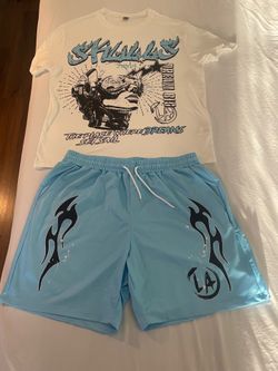 Men’s T Shirt and Short Set Size XL