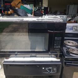 Super nice GE Above the Range Microwave.