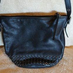 VINTAGE  COACH SHOULDER BAG 