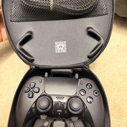 DualSense Edge® + Free DualSense® + Free Charger