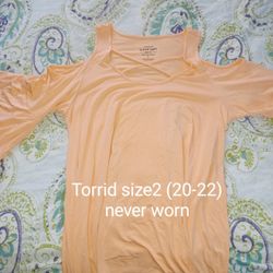 Plus Size Women's Clothes