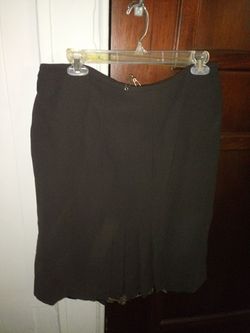 Size 14 Dress Barn Skirt
