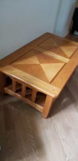 Solid oak coffees table