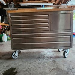 Tool Box Work Bench