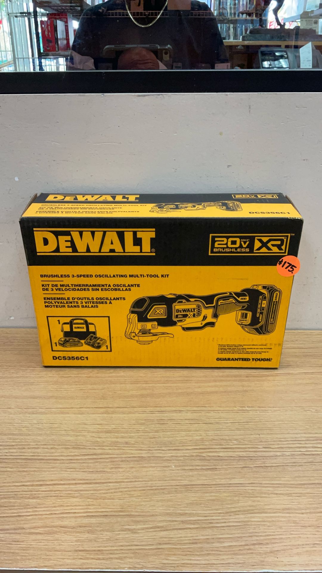 DEWALT DCS356C1 BRUSHLESS 3 SPEED OSCILLATING MULTI TOOL...