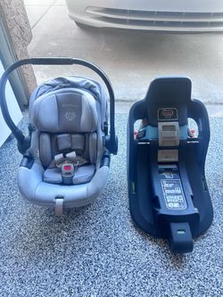 Uppababy car seat Aria V2