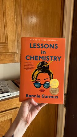 Lessons in Chemistry by Bonnie Garmus Hardcover