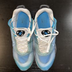   Nike Air Max 2090 Laser Blue Mens Running Shoes Sz 9.5 Trainers Sneakers Low Top