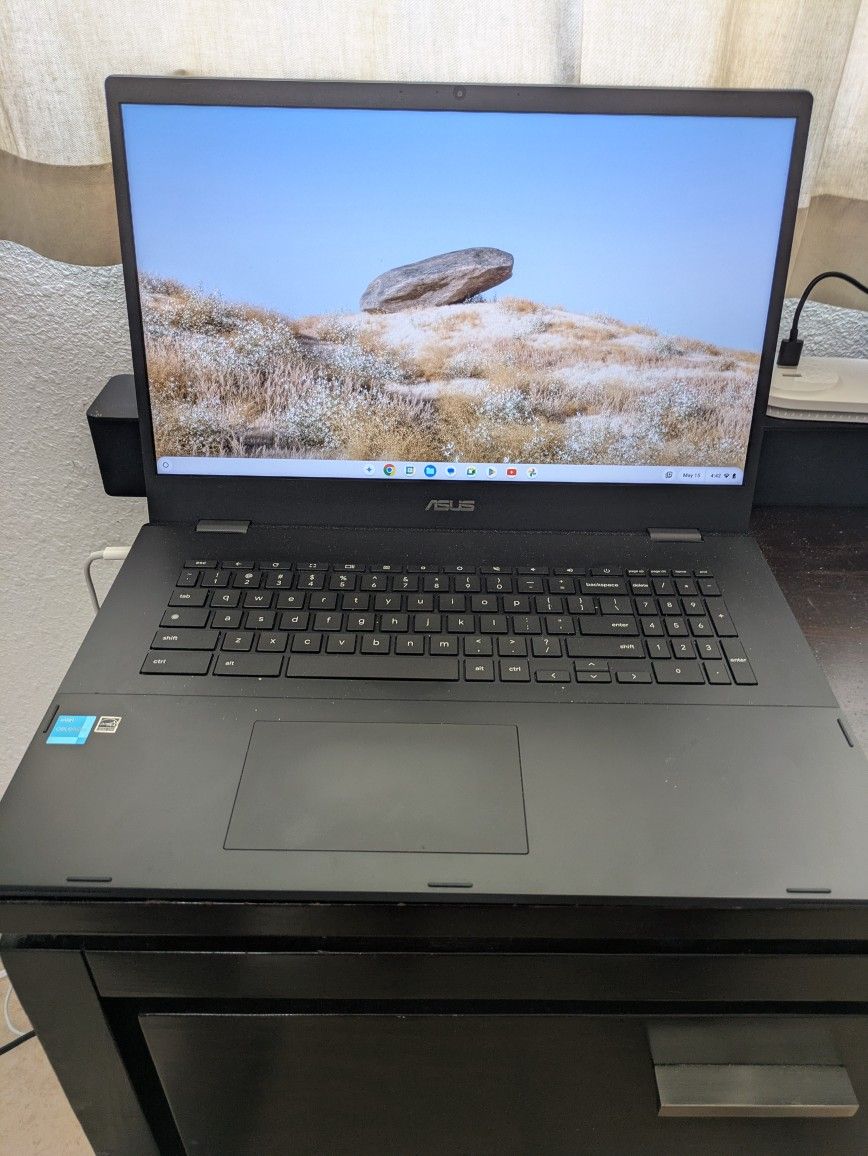 ASUS Chromebook CX1 17.3" FHD Celeron N4500 4GB 128GB eMMC Cam Chrome OS Lap top