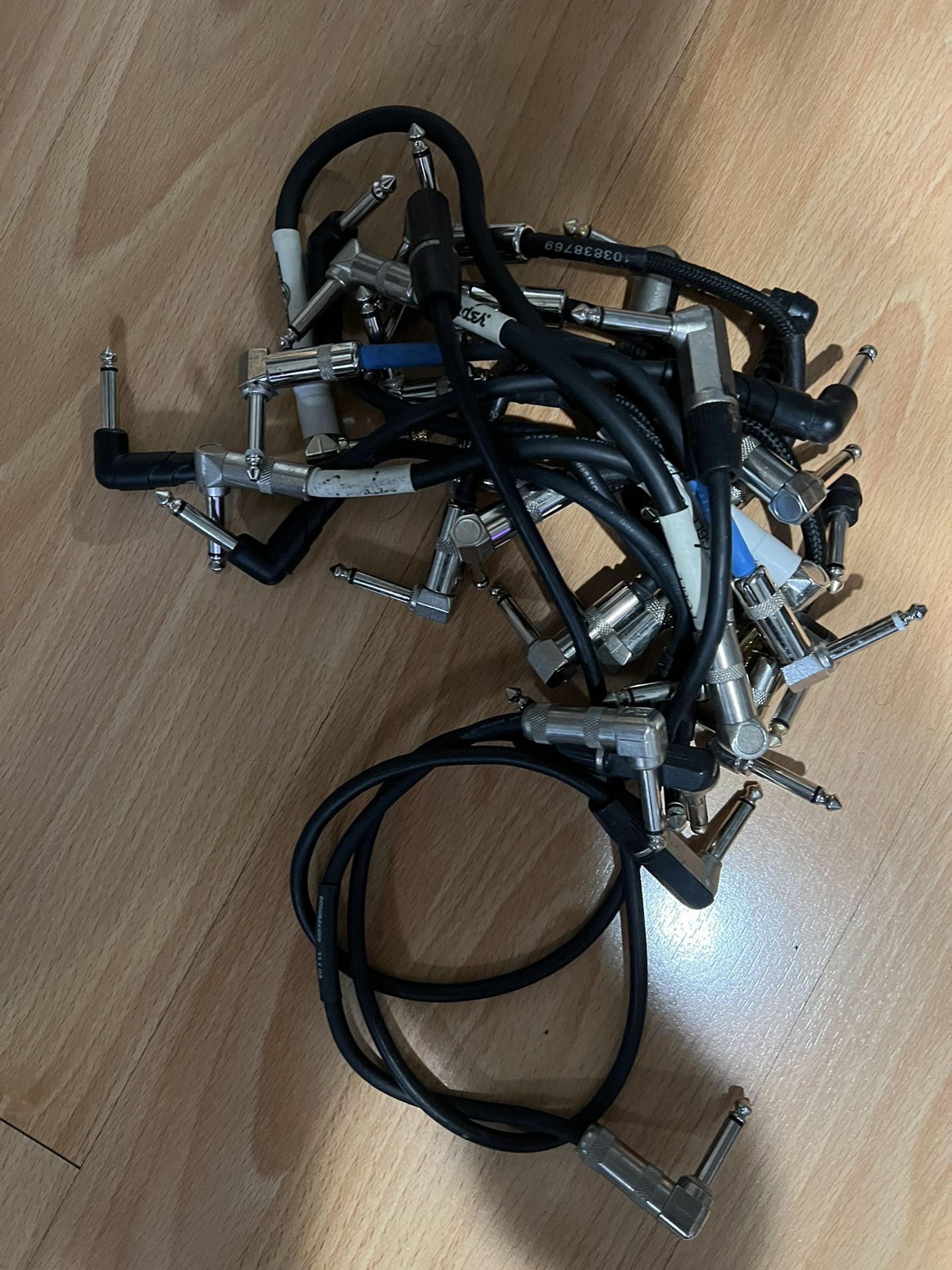 Pedal Board Connectors + 1 Spot Power Supplies