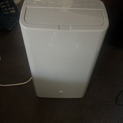 GE 8,500 BTU Heat & Cool Portable Air Conditioner