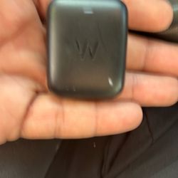 WHOOP Wireless PowerPack – Compatible 5.0/MG, One, Peak, Life – Portable, Waterproof Charger. Not Compatible with WHOOP4.0