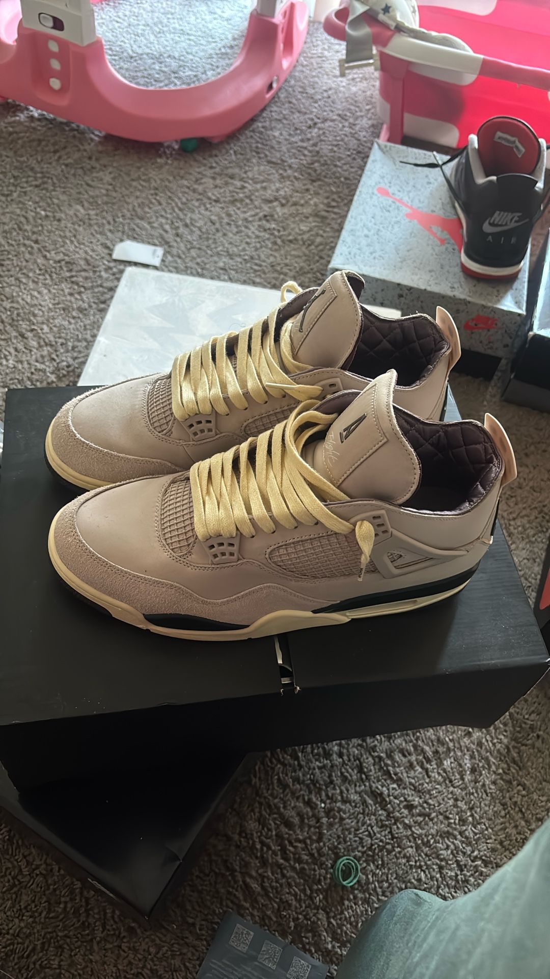 Jordan 4 Retro A Ma Maniere While You Were Sleeping
