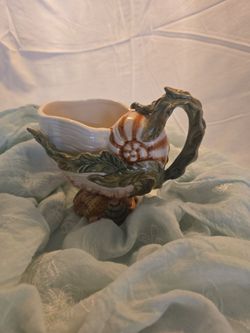 Vintage gravy bowl multi colors