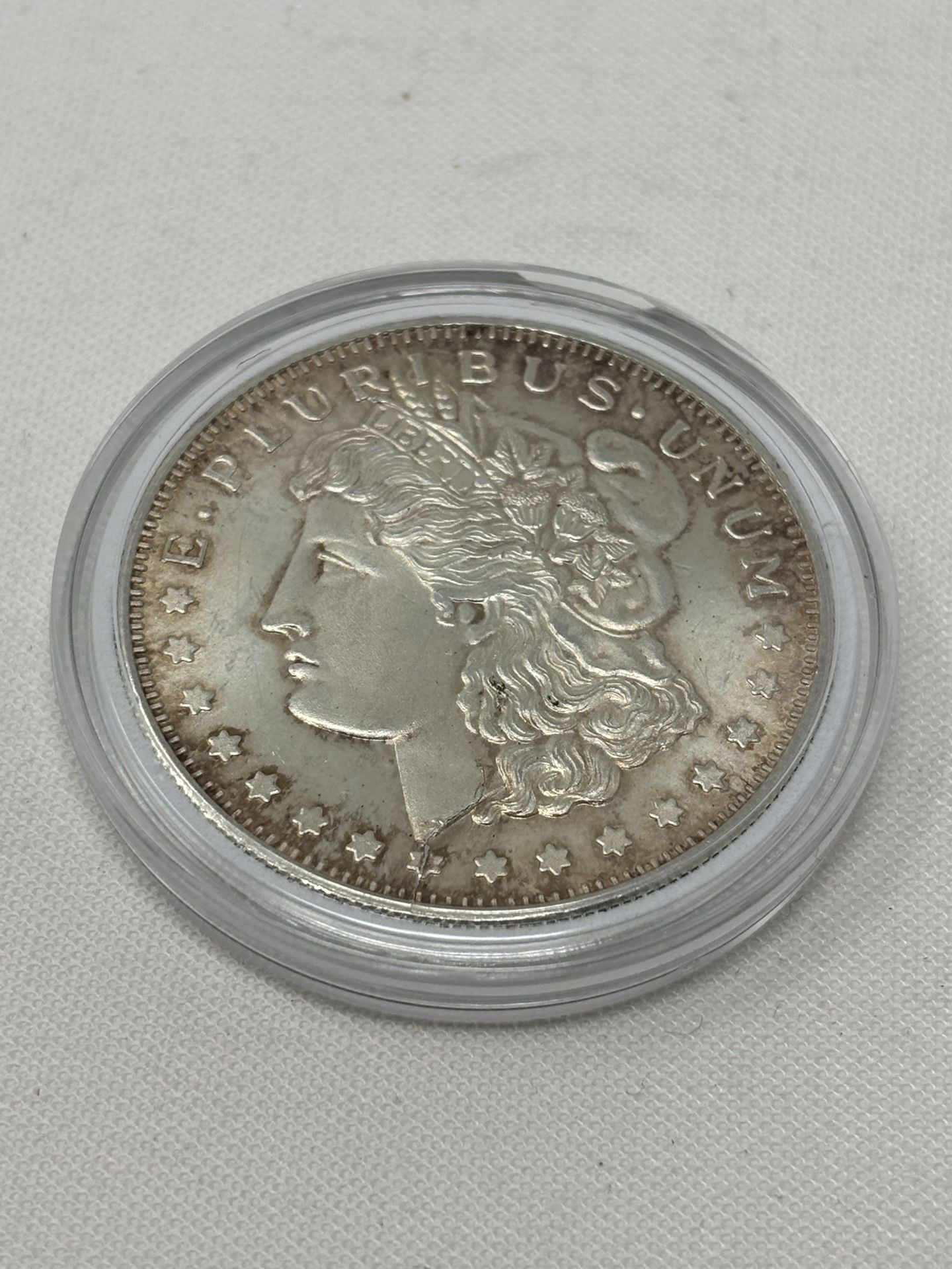1 Ounce Pure Silver Round .999 Honoring The Morgan Silver Dollar