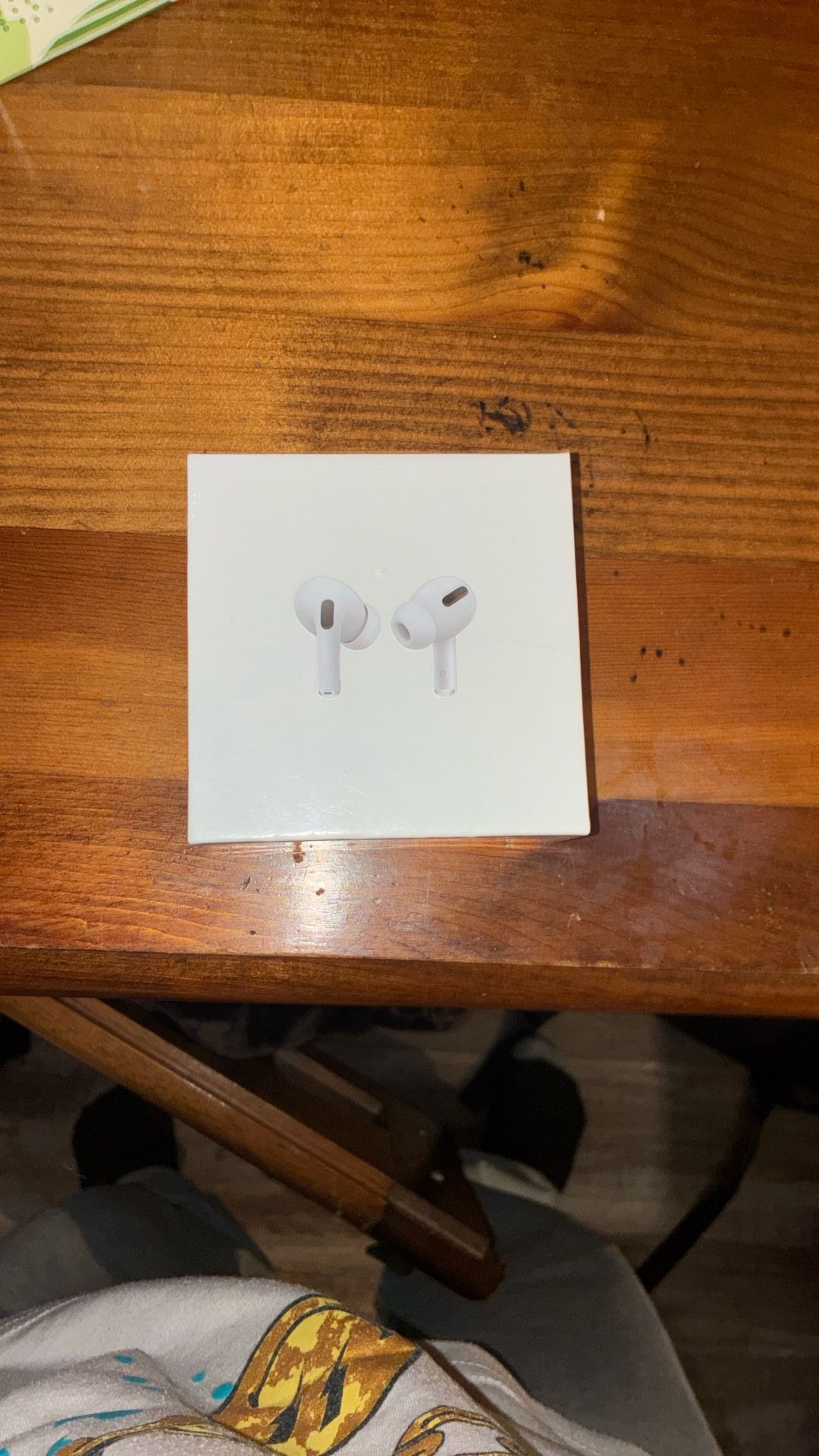 Apple, AirPod Pros 1st Gen,white