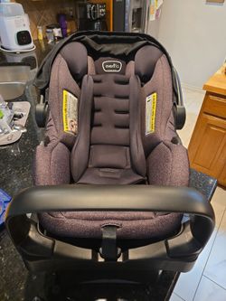 Evenflo LiteMax SafeMax infant car seat and base
